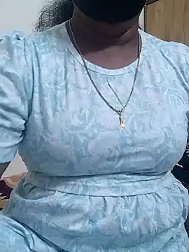 Snapshot of Tamil_Aathira chatting on February 3, 2025, 5:56 pm Tamil Aathira online show from February 3, 2025, 5:56 pm