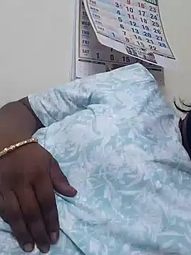 Snapshot of Tamil_Aathira chatting on February 4, 2025, 6:04 am Tamil Aathira online show from February 4, 2025, 6:04 am