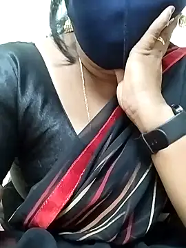 Snapshot of Tamil_Aathira chatting on February 6, 2025, 7:07 pm Tamil Aathira online show from February 6, 2025, 7:07 pm