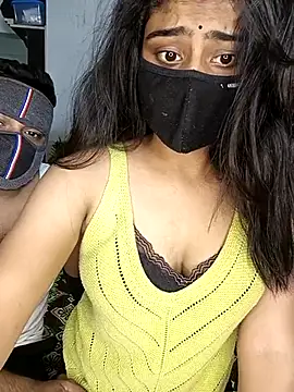 Love-N online show from November 4, 2025, 5:23 pm