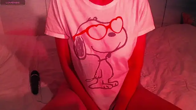 sweetchani666 online show from October 25, 2025, 7:27 am