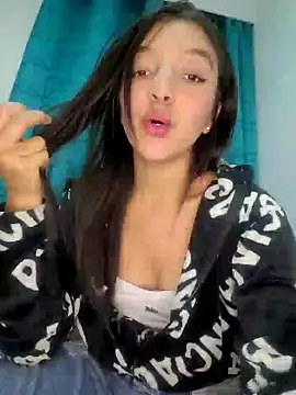 Briannasweeth17 online show from February 6, 2025, 1:16 am
