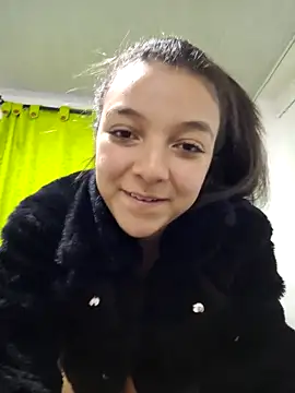 Briannasweeth17 online show from March 15, 2025, 2:46 am