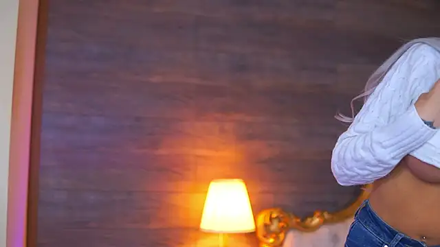 Juicy Jessye online show from March 22, 2026, 8:45 pm