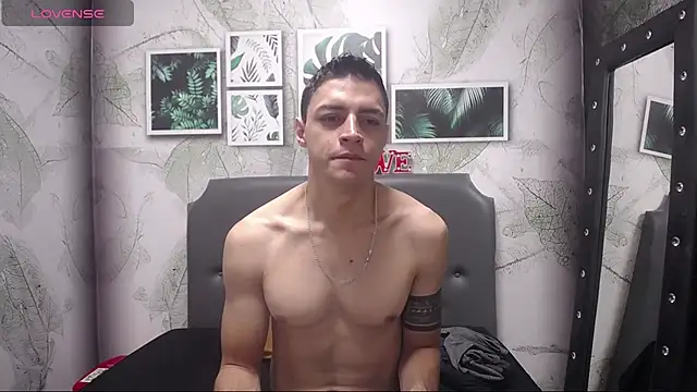 Frank Millers online show from February 4, 2025, 12:22 pm