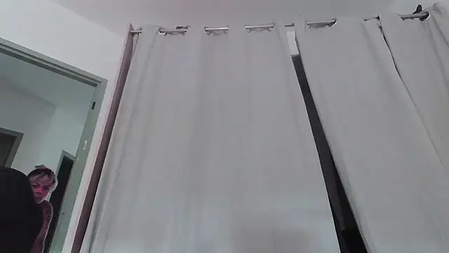 serena  vedette online show from September 16, 2025, 7:20 am