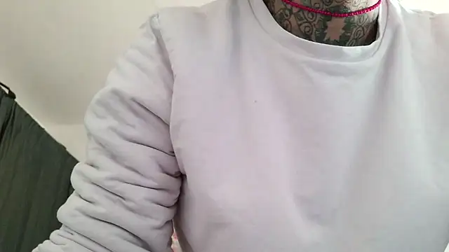 serena  vedette online show from March 26, 2026, 3:17 pm