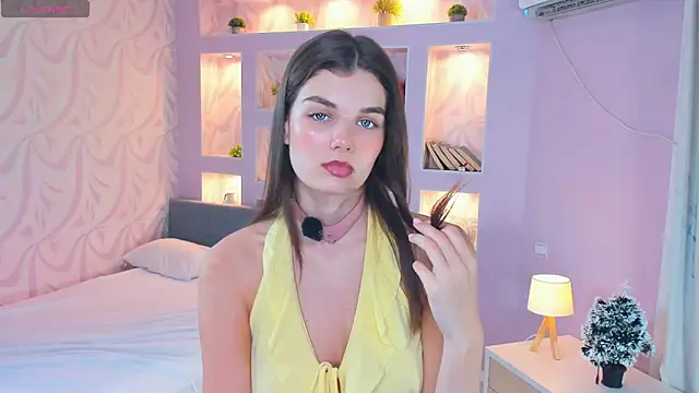 FloraDobb online show from February 1, 2026, 7:07 am