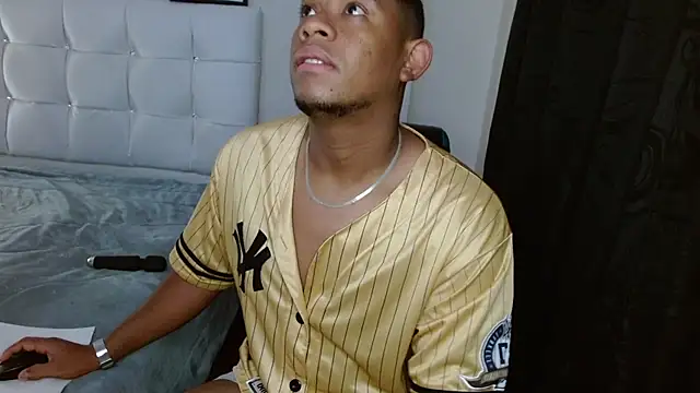 Therocablack online show from February 7, 2025, 10:29 am