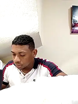 Therocablack online show from February 24, 2025, 6:04 pm