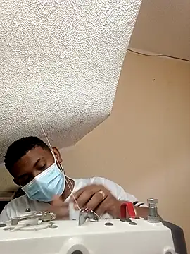 Therocablack online show from March 7, 2025, 5:06 pm