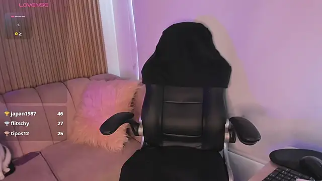 Belinda Braund online show from February 25, 2025, 5:58 pm