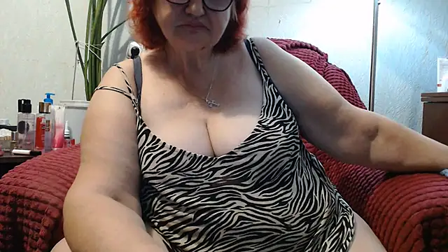 Snapshot of DeniseeRosea chatting on July 9, 2026, 7:07 pm DeniseeRosea online show from July 9, 2026, 7:07 pm
