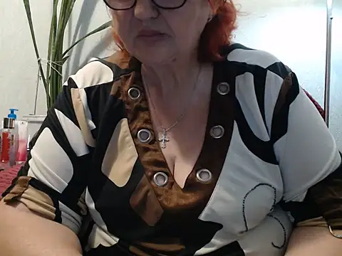 Snapshot of DeniseeRosea chatting on July 15, 2026, 1:22 am DeniseeRosea online show from July 15, 2026, 1:22 am