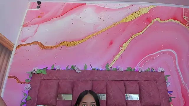 Snapshot of scarlett__evans_ chatting on July 14, 2026, 6:24 pm scarlett evans online show from July 14, 2026, 6:24 pm