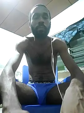 Snapshot of onewinnertee chatting on February 20, 2026, 9:48 pm onewinnertee online show from February 20, 2026, 9:48 pm