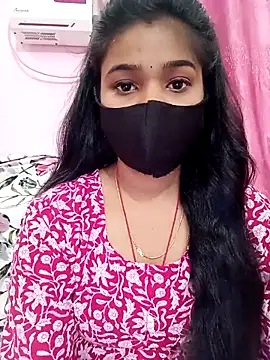 Snapshot of Simran-001 chatting on March 5, 2025, 1:28 pm Simran-001 online show from March 5, 2025, 1:28 pm