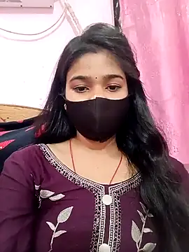 Snapshot of Simran-001 chatting on March 11, 2025, 5:35 pm Simran-001 online show from March 11, 2025, 5:35 pm