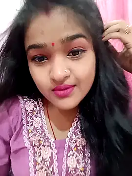 Snapshot of Simran-001 chatting on March 21, 2025, 8:39 am Simran-001 online show from March 21, 2025, 8:39 am