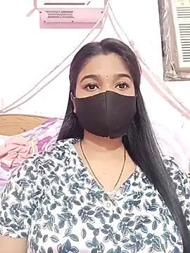 Snapshot of Simran-001 chatting on September 18, 2025, 6:59 am Simran-001 online show from September 18, 2025, 6:59 am