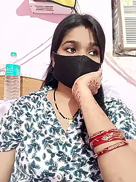 Snapshot of Simran-001 chatting on October 10, 2025, 7:13 pm Simran-001 online show from October 10, 2025, 7:13 pm