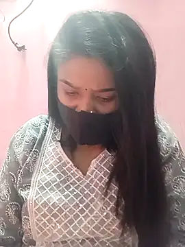 Simran-001 online show from January 14, 2026, 3:39 pm