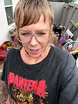 Snapshot of I_am_babydoll chatting on October 13, 2025, 8:20 pm I am babydoll online show from October 13, 2025, 8:20 pm