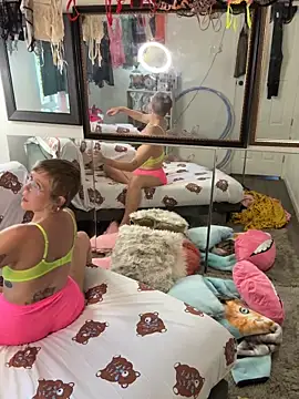 Snapshot of I_am_babydoll chatting on November 17, 2025, 9:20 pm I am babydoll online show from November 17, 2025, 9:20 pm