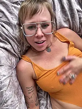 I am babydoll online show from January 10, 2026, 8:05 am