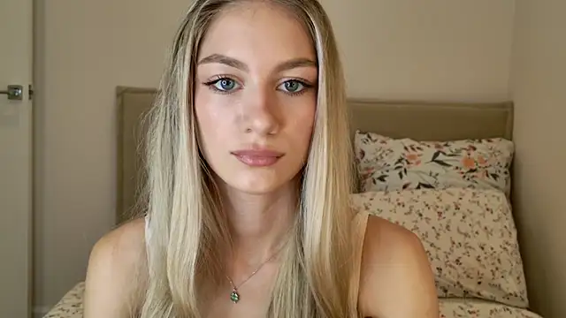GabriellaOlsen online show from September 22, 2025, 10:50 am
