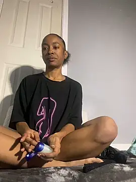 Snapshot of Meerawantsyou chatting on February 20, 2025, 2:40 am Meerawantsyou online show from February 20, 2025, 2:40 am