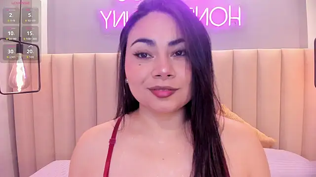 Snapshot of Naomymonroe_ chatting on June 7, 2026, 11:47 am Naomymonroe online show from June 7, 2026, 11:47 am