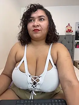 KarlaWild online show from February 1, 2026, 5:44 pm