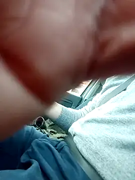 garibaldi1974 online show from November 12, 2025, 8:15 am