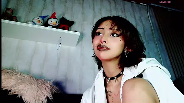 verhona vlad online show from March 17, 2025, 3:07 pm