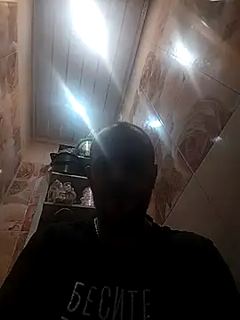 MaxDevilWhite online show from October 16, 2025, 8:26 am