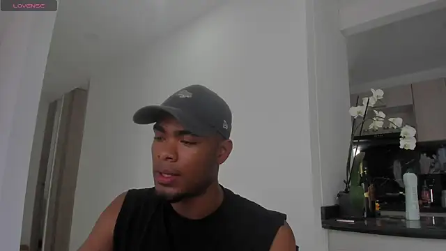 Snapshot of Fer_montanna chatting on December 13, 2025, 10:26 pm Fer montanna online show from December 13, 2025, 10:26 pm