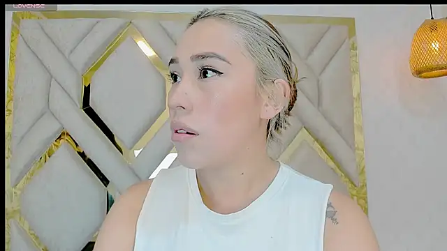 Lannajansen online show from January 28, 2025, 4:41 pm