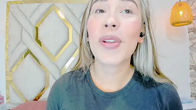 Lannajansen online show from February 4, 2025, 1:06 pm