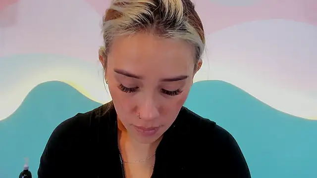 Lannajansen online show from February 13, 2026, 1:40 pm