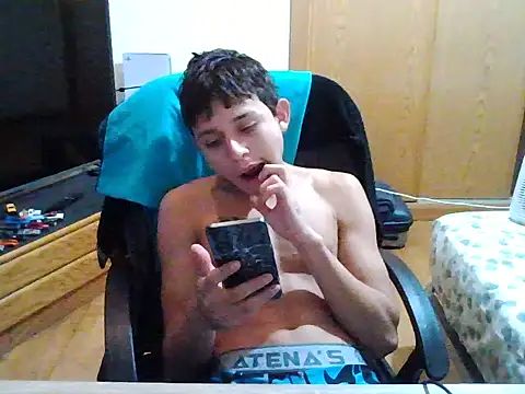 S4nt1luXx online show from November 26, 2025, 3:02 pm