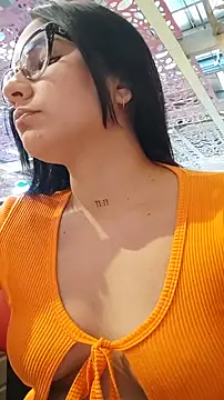 ruby  00 online show from March 5, 2025, 10:43 pm