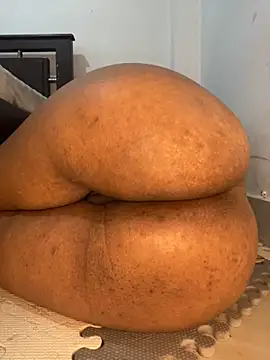 Charlotte bronxxx online show from September 10, 2025, 5:35 pm