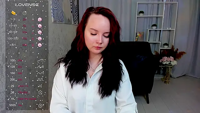 maya suun online show from November 23, 2025, 2:22 am