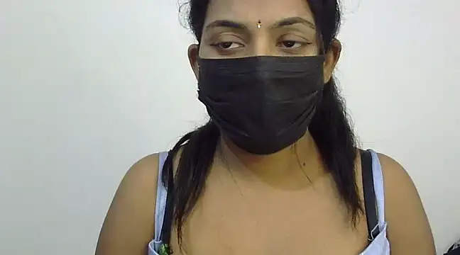 Snapshot of Reddy_Trisha chatting on January 22, 2025, 2:24 pm Reddy Trisha online show from January 22, 2025, 2:24 pm