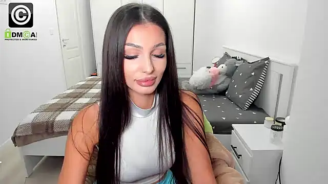 Snapshot of HelenShawn chatting on November 28, 2025, 9:17 pm HelenShawn online show from November 28, 2025, 9:17 pm