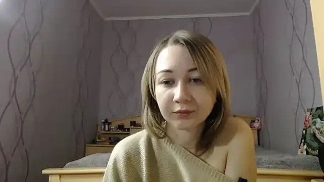 DaddysSluttyGirl2001 online show from March 5, 2025, 3:18 pm