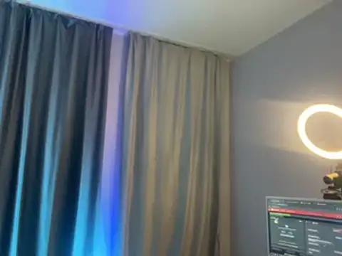 Molli Luv online show from February 13, 2025, 6:16 pm