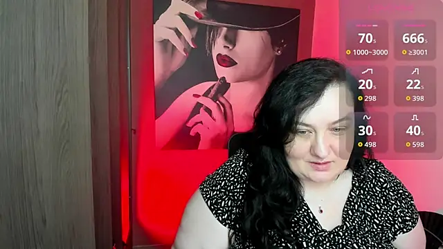 QueenOfHaze online show from August 6, 2026, 10:06 am