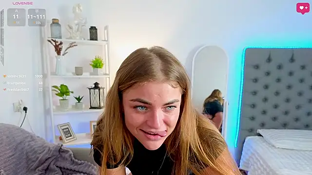 Donna Sun online show from March 17, 2025, 10:38 am